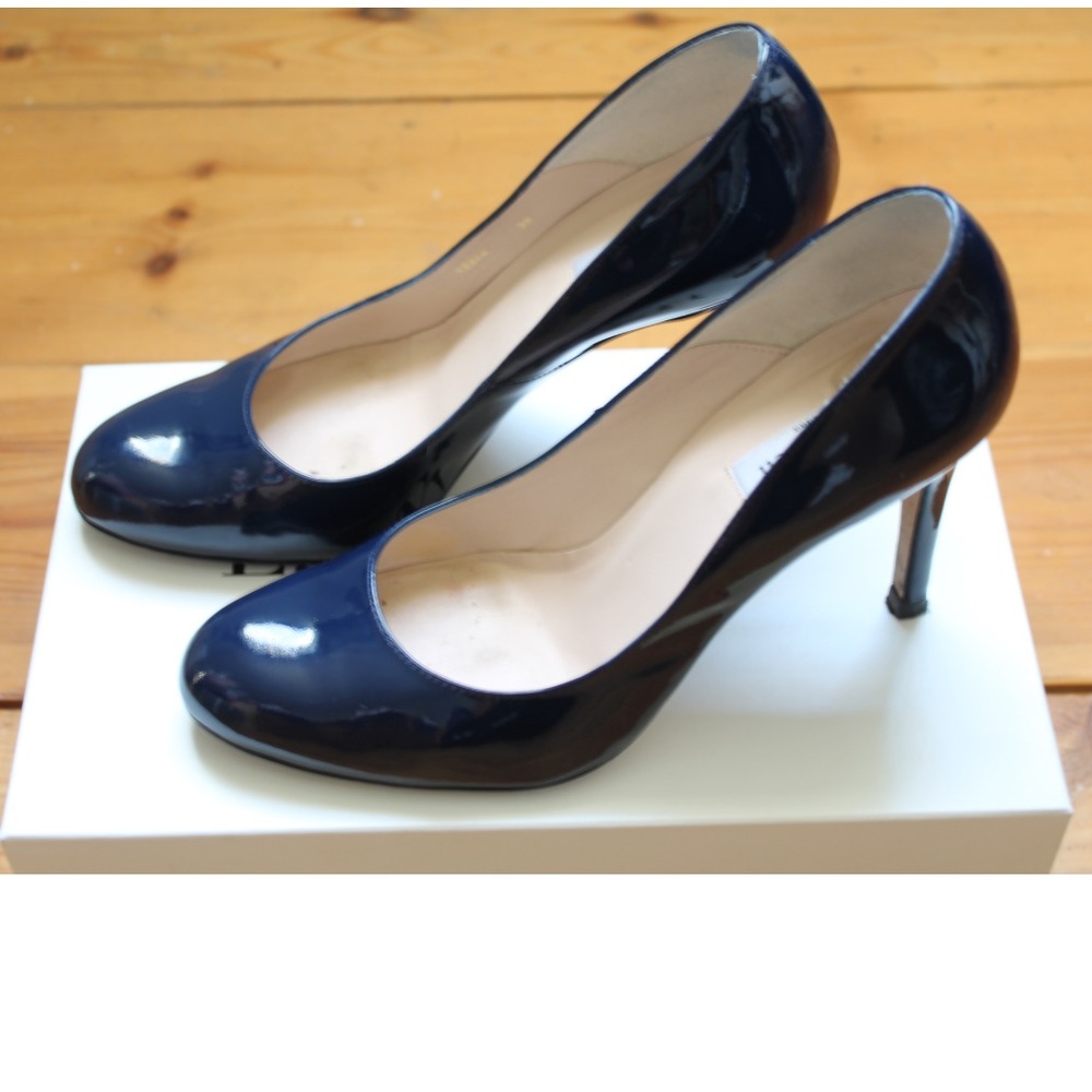 LK Bennett Shilo heels, Navy Blue, size 6.5